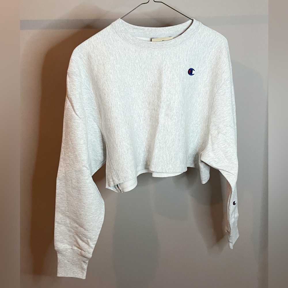 Champion Cropped Sweatshirt